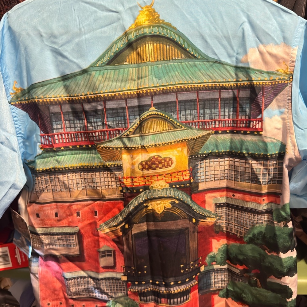 Hot Topic Blue and Green Short Sleeve Tee